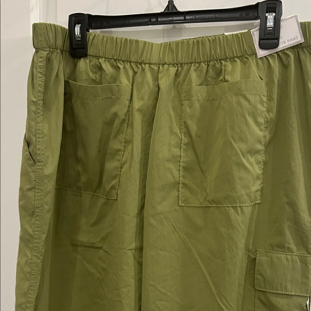 Y2K Green Cargo Utility Parachute Pants - Picture 5 of 5